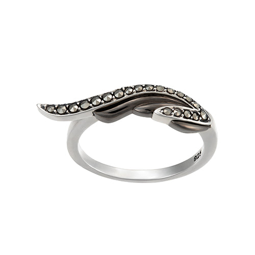 Stardust Pavé Swan Feather Sterling Silver Ring I Jan Leslie Stardust Pave Collection.