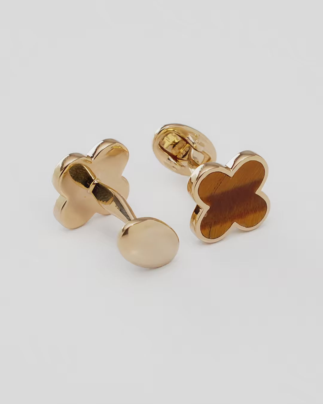 Red Carnelian Four Leaf Clover Cufflinks in 18K Gold Vermeil – Jan